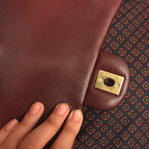 CHANEL Burgundy Mini Rectangular Caviar bag RARE - Picture 5 of 7